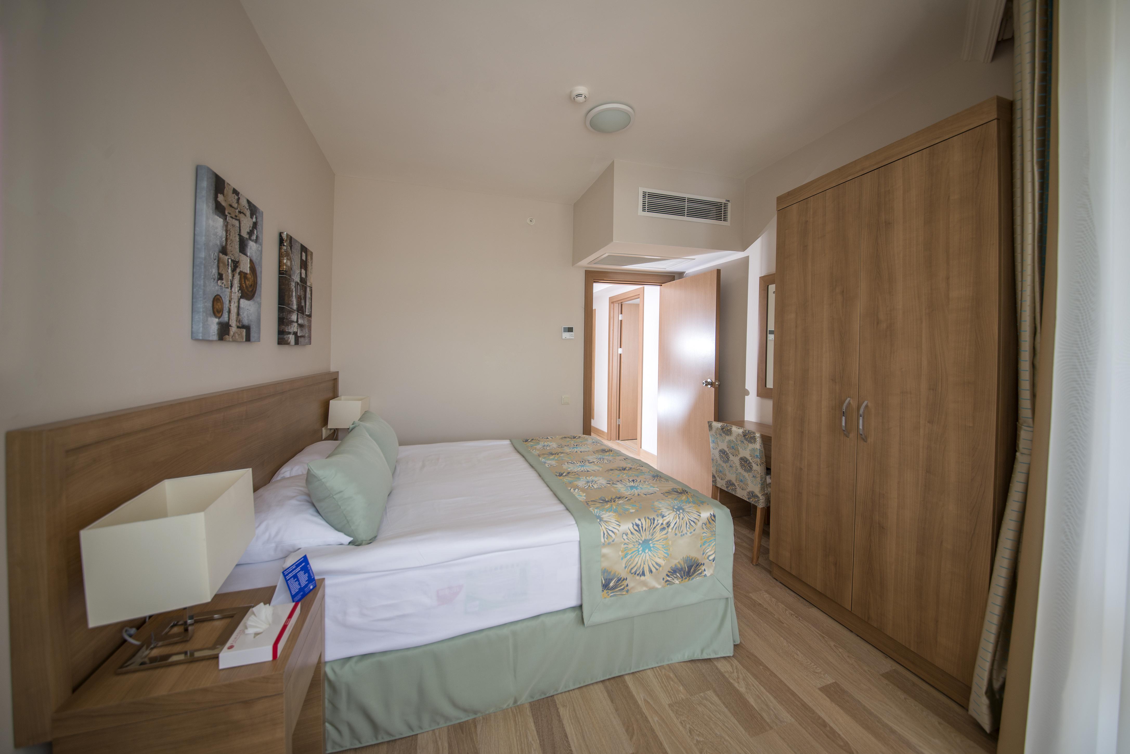 Otel Wyndham Garden Lara 4*