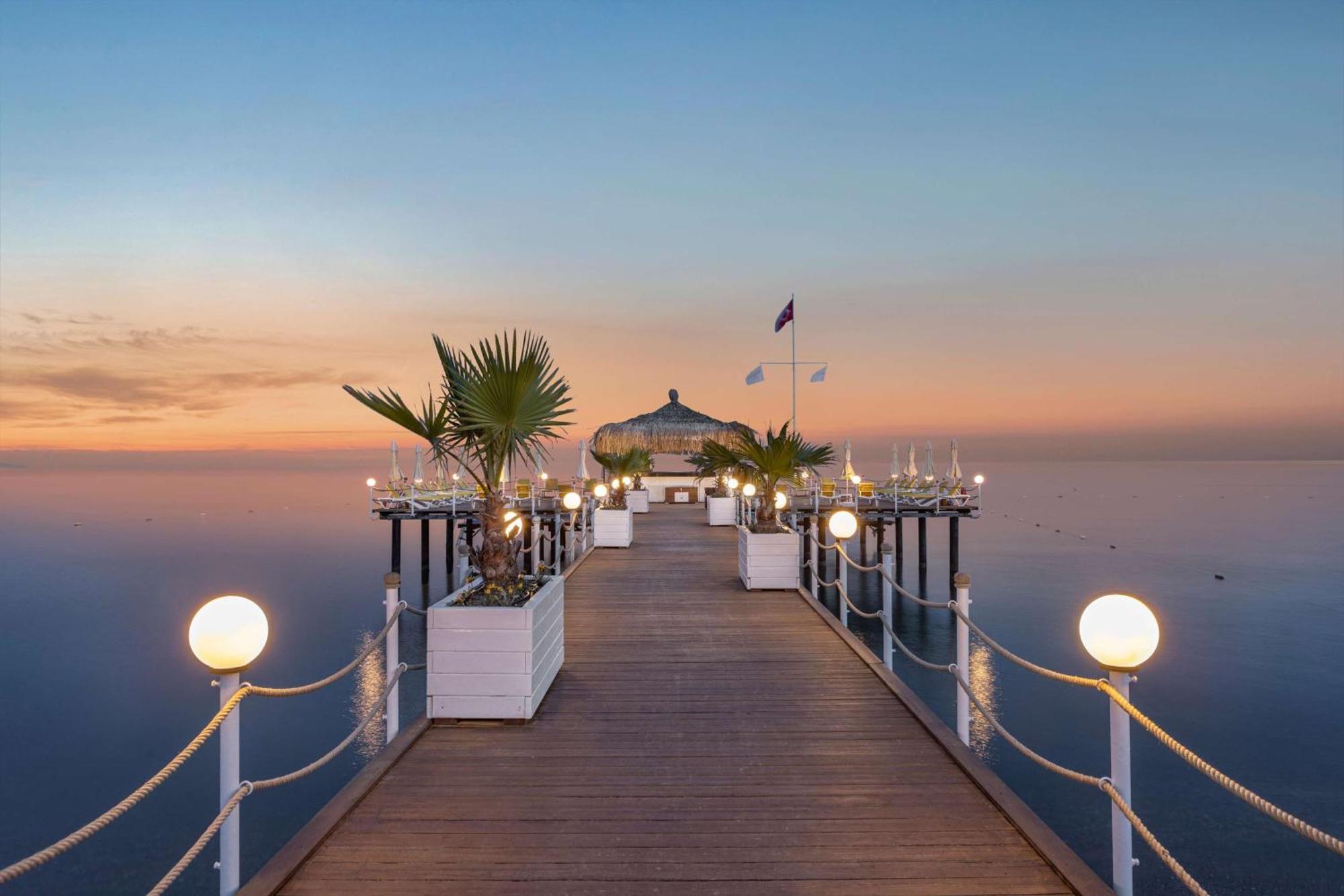 Otel Wyndham Garden Lara 4*